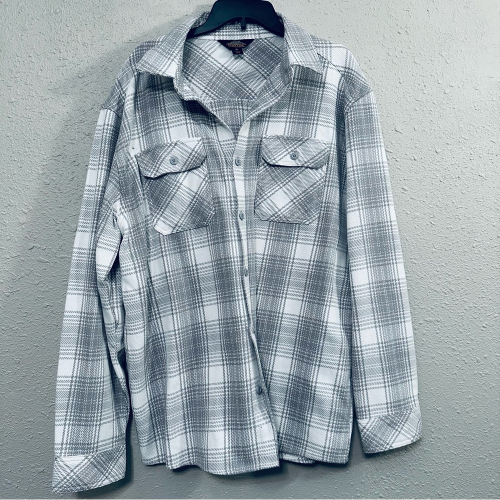 Pacific Trail Gray Casual Button Down Shirt Soft Fabric